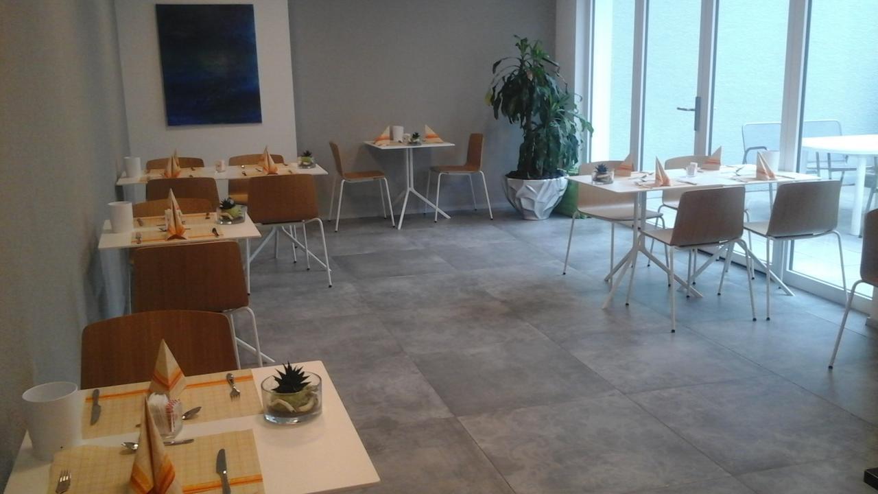 Hotel Flawil Luaran gambar